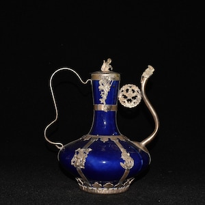 Colecciona exquisitos adornos de porcelana azul con incrustaciones de cobre blanco, con dragones y fénix, ideales para coleccionar y usar.