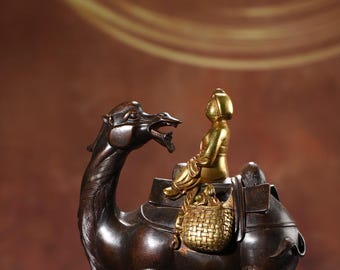 中国の手作りの彫刻が施された銅製の包子像の装飾品、貴重で珍しい