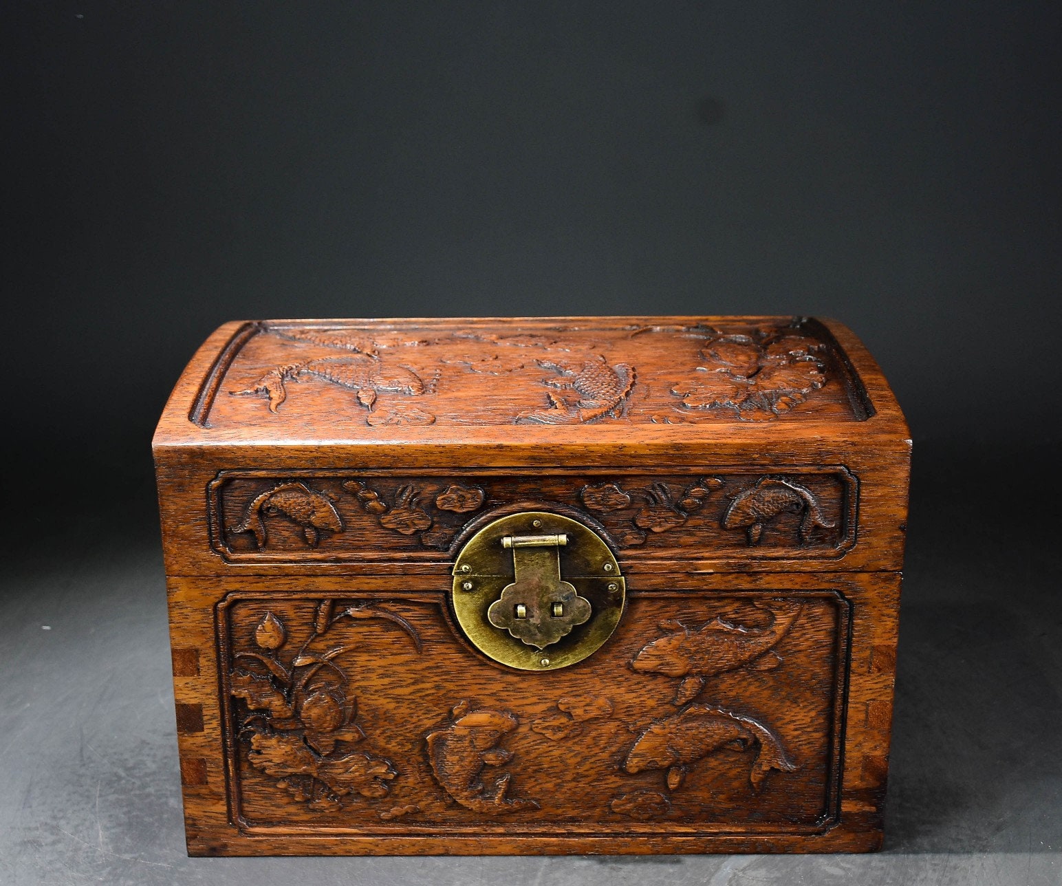 Chinese Hand Carved Natural Rosewood Lotus Fish Pattern Treasure
