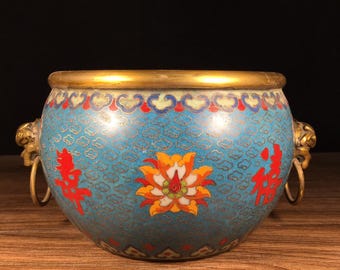 Colecione potes/incensários/recipientes de armazenamento de cobre cloisonné com motivos de lótus entrelaçados.