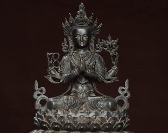 Chinese pure hand-carved exquisite and rare pure copper Tsongkhapa Buddha statue ornaments,precious,can be collected and used