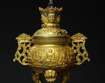 China collects handmade carved copper gilded four sided Guanyin incense burner ornaments, unique desktop decorations,can be used