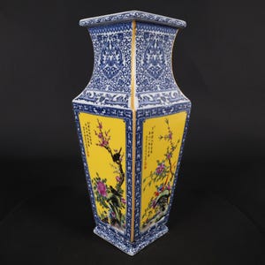 Exquisite blue and white porcelain colour flower and bird pattern square vase ornament,ceramic vase