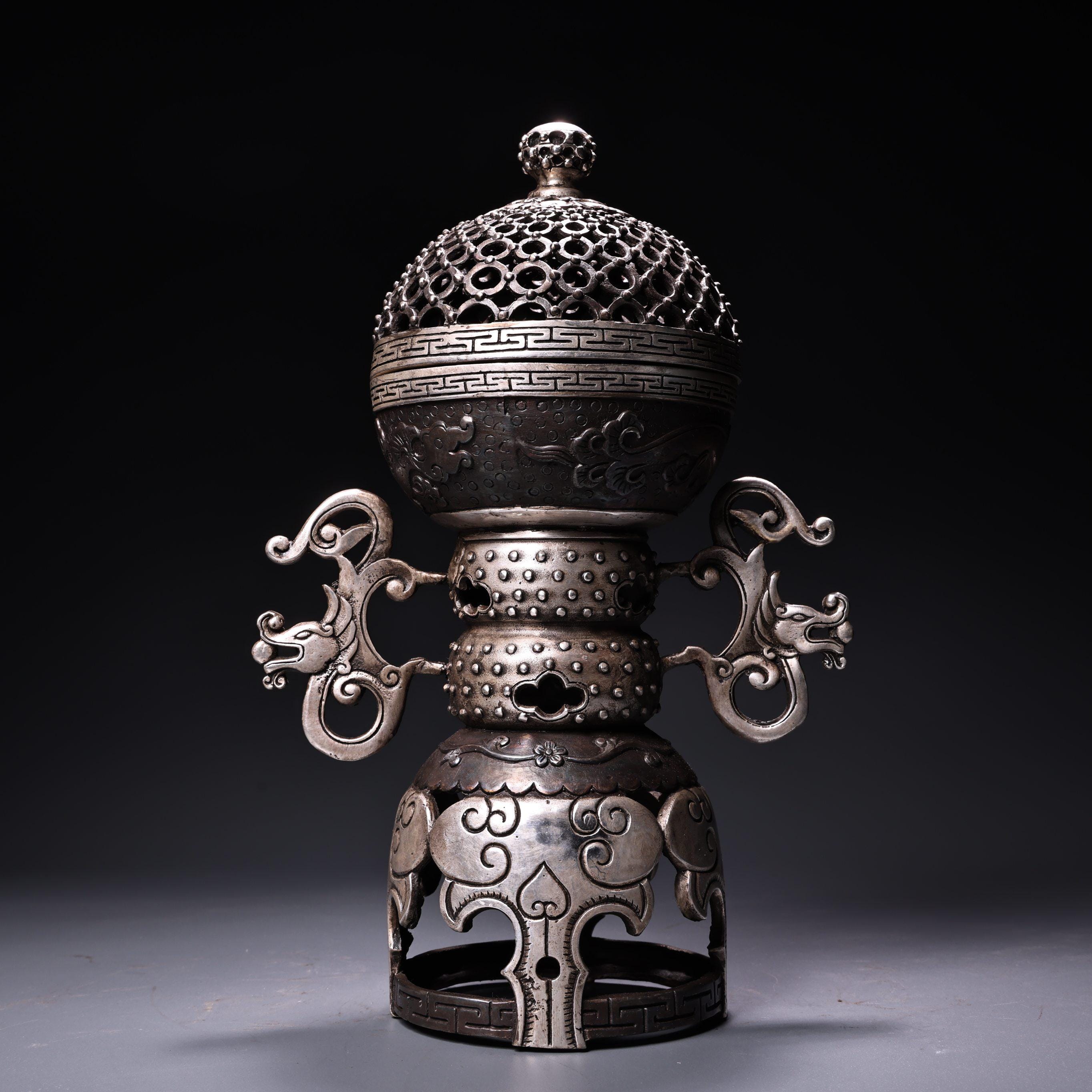 銅製 塔炉 双竜戯珠蘇工香炉 香道具 装飾品 工芸品 置物 中国の彫像、手彫りの純銅双龍香炉飾り、絶妙で収集する価値がある
