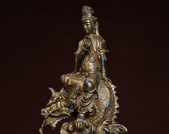 Chinese antique hand-carved exquisite and unique pure copper bronze statue of dragon Guanyin Bodhisattva Buddha ornament,worth collecting