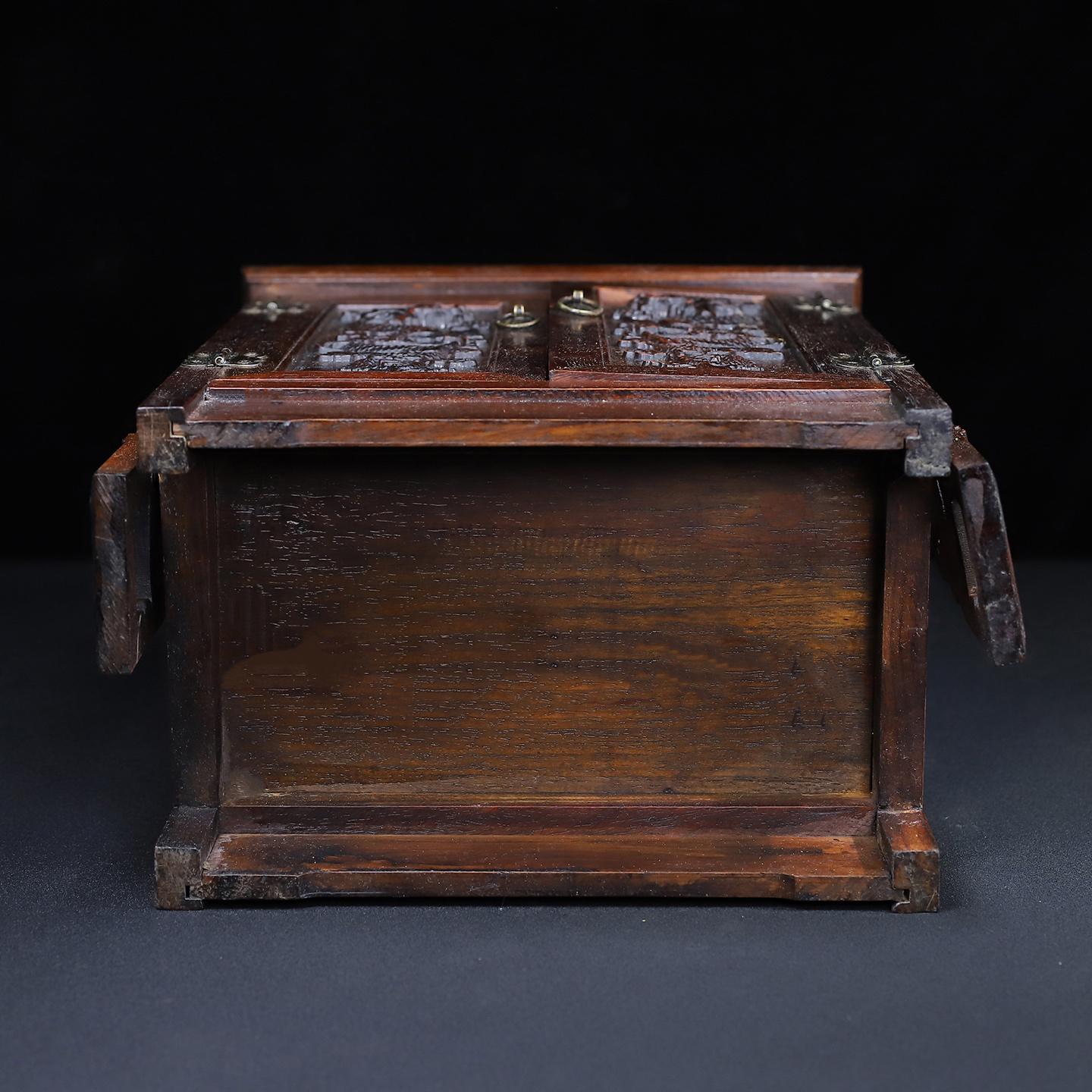 Chinese Antique Hand Carved Natural Rosewood Dragon Pattern Drawer