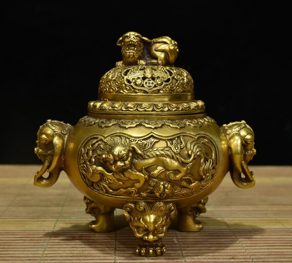 Chinese Antique Hand Carved Exquisite Rare Pure Copper Lion/pi Xiu