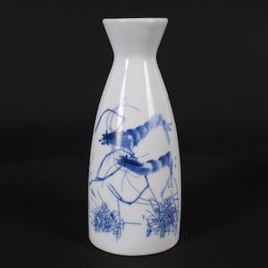 Handicrafts blue and white porcelain exquisite shrimp pattern wine set ornament,ceramics small vase decoration