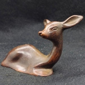 Chinese pure hand-carved pure copper small deer ornaments,tea pet desktop decoration beautiful shape,can be collected and used