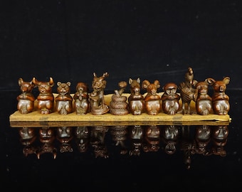 Chinesische antike reine handgeschnitzte reine Kupfer zwölf Sternzeichen Statue Weihrauch Einsatz Ornamente, wertvoll und einzigartig, gesammelt und verwendet
