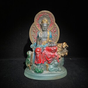 Collect hand carved glass painted Guanyin Bodhisattva buddha statue ornaments