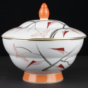 Arzberg Art deco porcelain box with lid by, hand painted decor, Germany 20s-30s, antique porcelain box