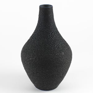 Wysoki wazon ceramiczny z pracowni Alberta Kiesslinga, skóra węża, ceramika wschodnioniemiecka, połowa XX wieku, lata 60.