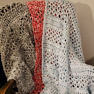 Comfy Peppermint Afghan image 3