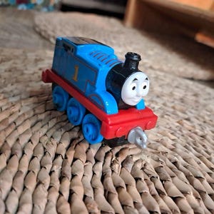 Thomas And Friends Trackmaster Thomas Minature Train Car