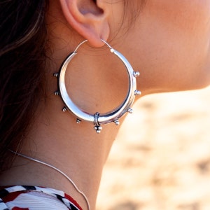 Nomad hoops earrings- tribal earrings - silver hoops