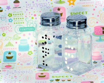 Braille, salt and pepper shakers, braille spice bottles. hand painted