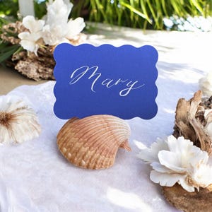 Wavy Place Cards, Calligraphy, custom, Handwritten, Wedding, Party, Bridal Shower