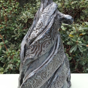 Keramik-Vorlage für YouTube-Video zu einem stilisierten Wolf