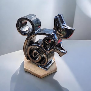 Pottery template and instructions to accompany YouTube video to make coil Squirrel