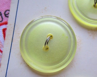 4 Vintage Lady Fashion Lemon Yellow Plastic Buttons, 3/4" (19mm), Two-hole Sew-through