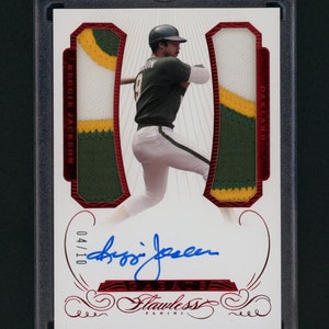 2016 Panini Flawless Greats Reggie Jackson autograph jersey patch card Ruby #4/10 Athletics