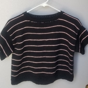 Knitting Pattern // Boxy Striped Cropped top