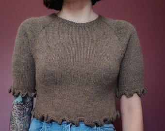 Knitting Pattern // So Frilled Tee