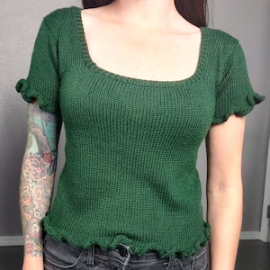 Knitting Pattern // Ruffle Crush Top