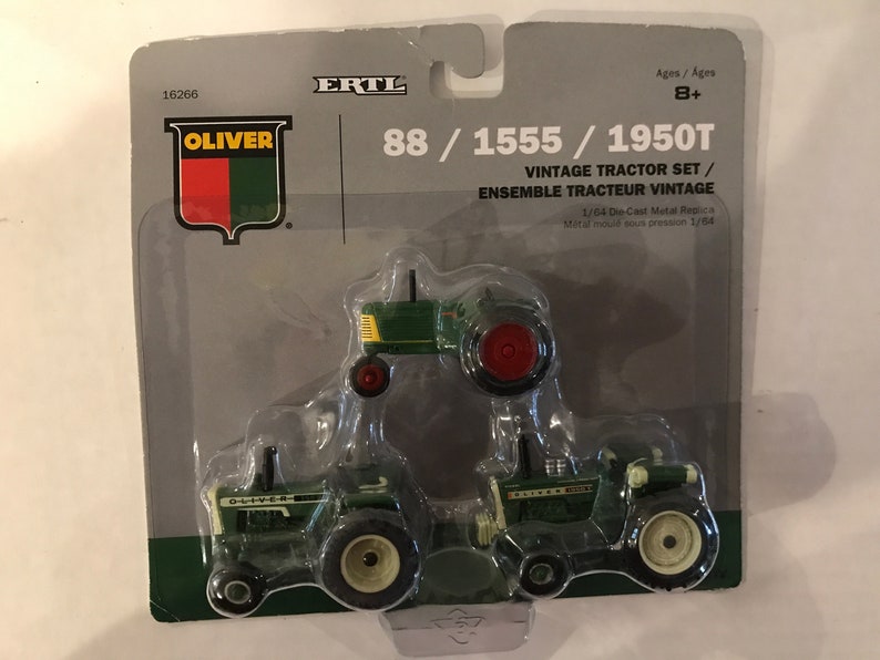 Ertl Oliver 164 scale 8815551950T 3 piece set #1251 unopened Original packaging