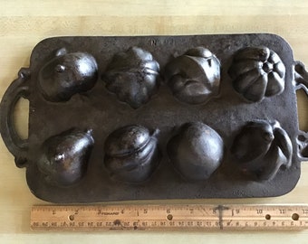 Vintage cast iron mold pan with fruits and vegetable theme. John Wright style. #2535