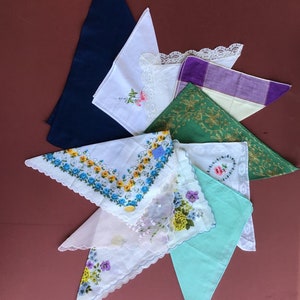 Collection of 10 vintage hankies / handkerchiefs in assorted colors, styles, and sizes. #2397