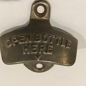 Vintage &quot;Open Bottle Here&quot; Starr X Mount cast iron bottle opener. No. 204. Made in USA, Brown Mfg. #2509