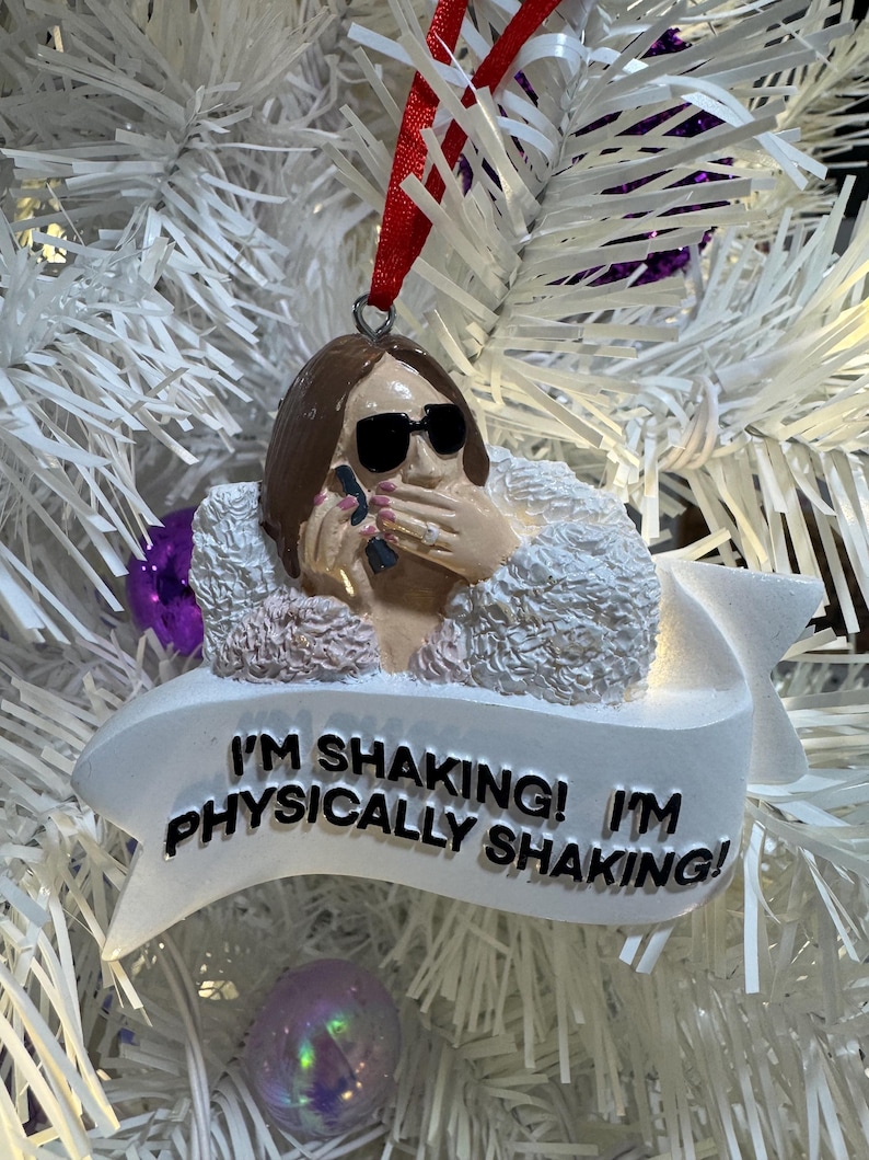 Bravo’s Real Housewives of Salt Lake City Lisa Barlow “I’m Shaking I’m Physically Shaking” Christmas Ornament bild 2
