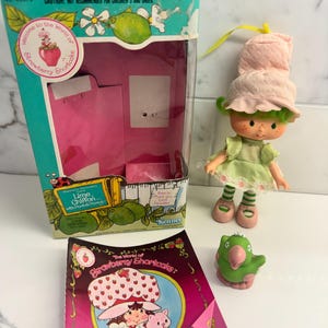 Vintage 1982 Kenner Lime chiffonpop en haar huisdier Parfait Parrot uit de originele Strawberry Shortcake