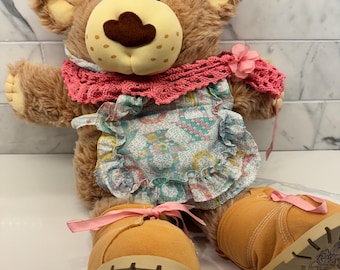 Vintage 1980s Furskins plush Teddy bear “Hattie”