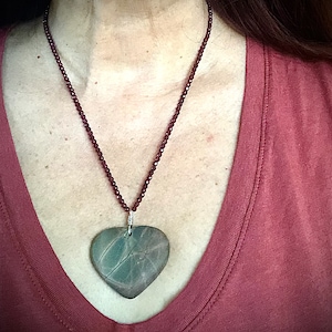 Beautifully crafted Handmade Jewelry necklace Sterling Silver Genuine Stone Heart garnet beads sterling 925 chain
