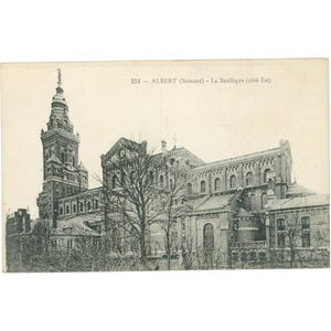 Albert, França – La Basilique (East Side) Cartão postal do início do século XX