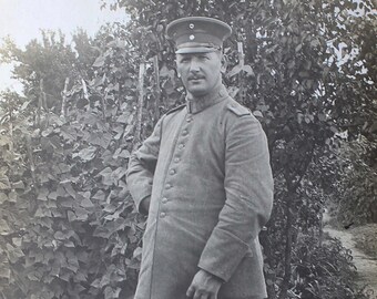 WWI German Soldier Photo: Cologne Infantry Battalion, Sword, Military History