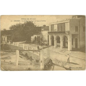 1918 Meknès, Maroc - Carte postale Le Crédit Foncier et le Square Dalbiez