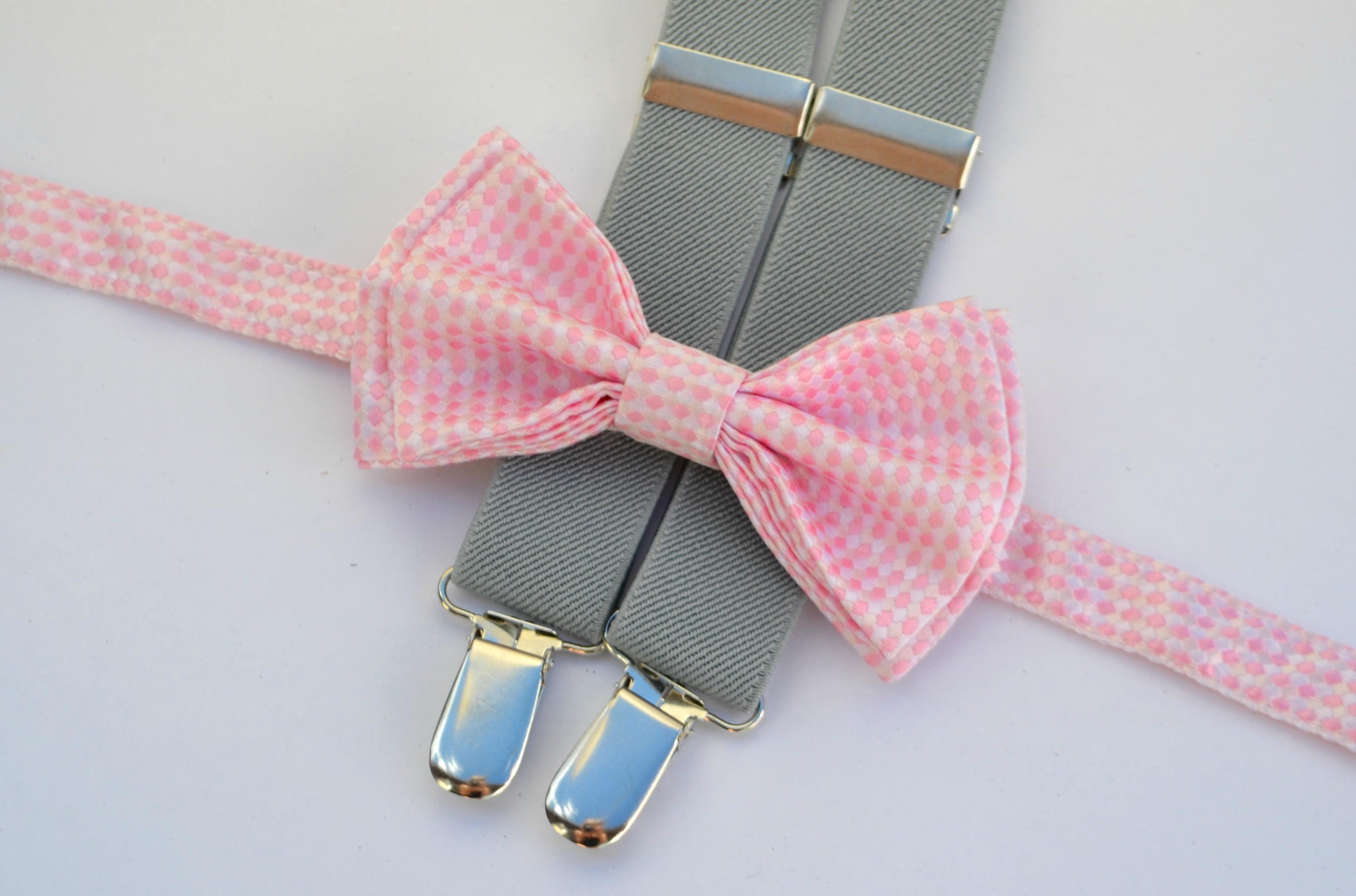 how to tie a bow tie easy