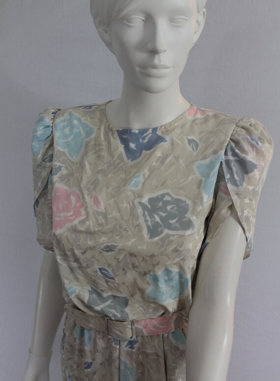 80s Vintage Shimmer Fantasy Pastel Floral Print D… - image 6