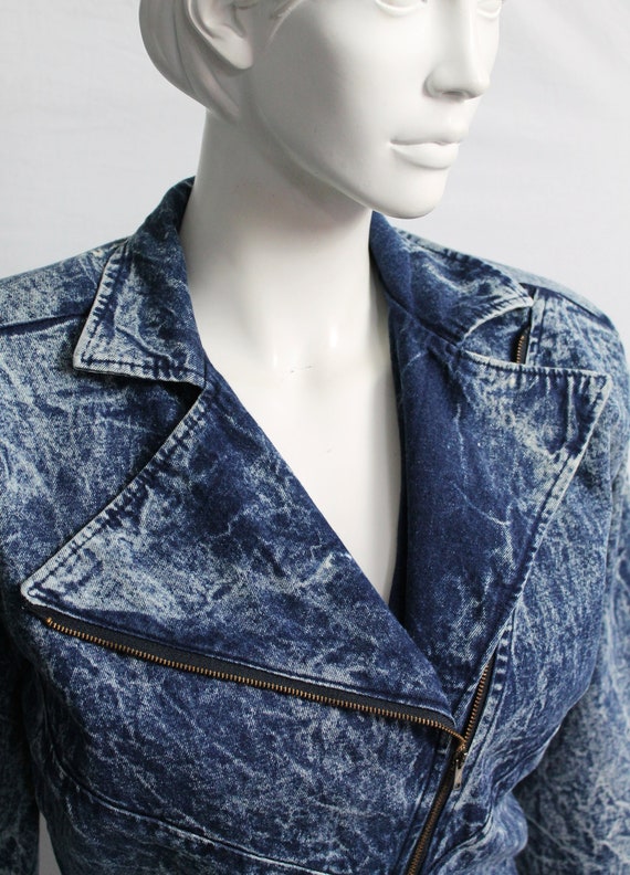 Striking Blue Acid Wash Denim Dress, 80s Vintage,… - image 7