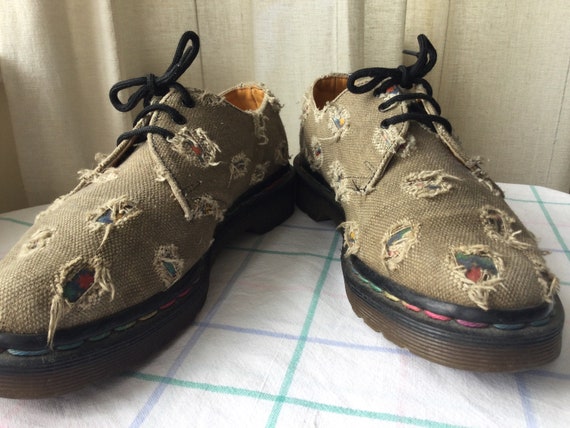 UK 5 Scarpe Dr Marten arcobaleno in tela e pelle invecchiate US 7 prodotte in Inghilterra Etsy Italia
