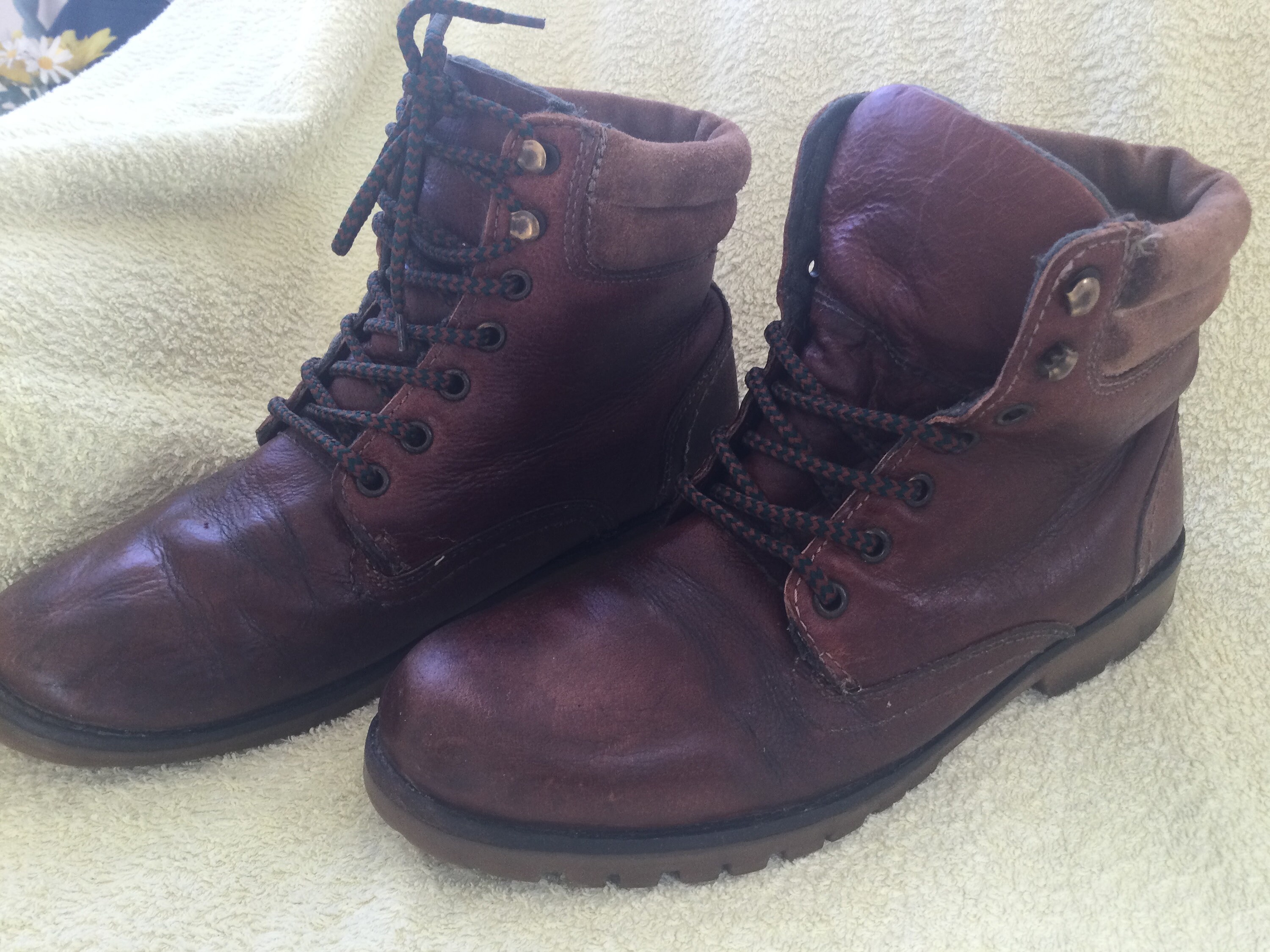 Nut brown battered vintage boots US 8 or UK 6 hiking walking | Etsy