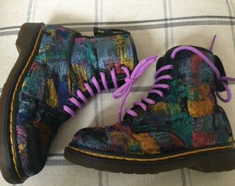 Vintage Dr. Martens Doc Rare Multi Color Velvet Print Boots UK | Etsy España