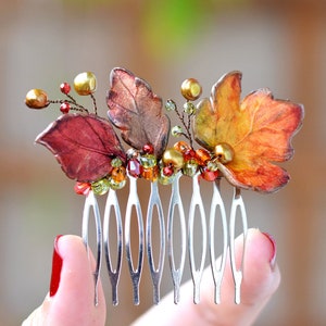 Autumn hair comb Fall leaf hair accessory Autumn wedding hair piece Fall bridal hair jewelry Autumn leaves hair piece Maple accessory gift