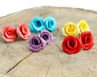 Rose stud earrings Little rose earring Flower studs Wedding floral studs Bridesmaid gift earrings Roses post earrings Tiny rose earrings