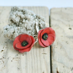 Red poppy earrings Poppy jewelry Dangle red poppy earrings Red flower earring Floral jewelry gift Wedding jewelry Christmas gift for women image 3