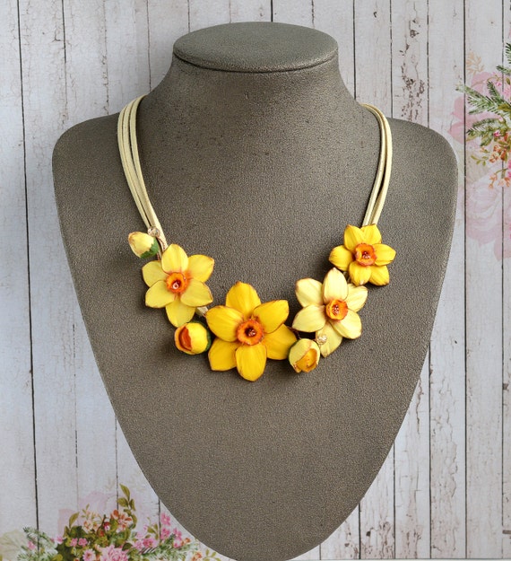 Yellow bib best sale necklace